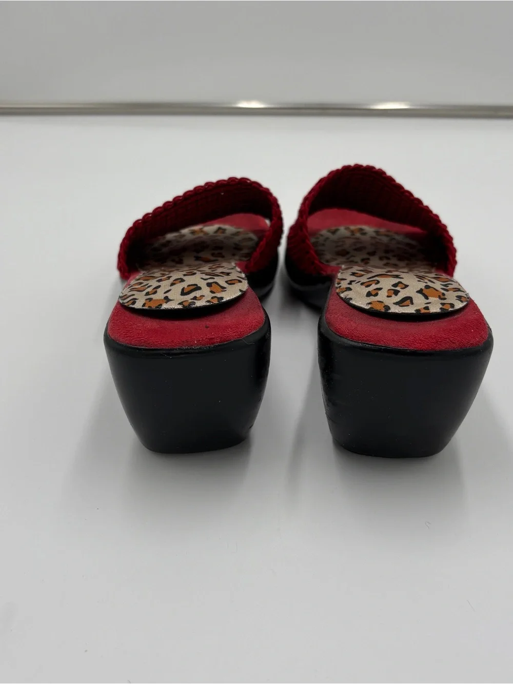 Vintage Y2K 90s Red Black Wedge Block Heel Mule Sandals Slides Women’s Size 8
